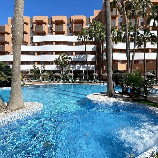 Servicios y Instalaciones