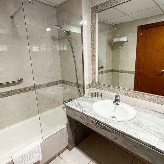 Apartamentos y Estudio