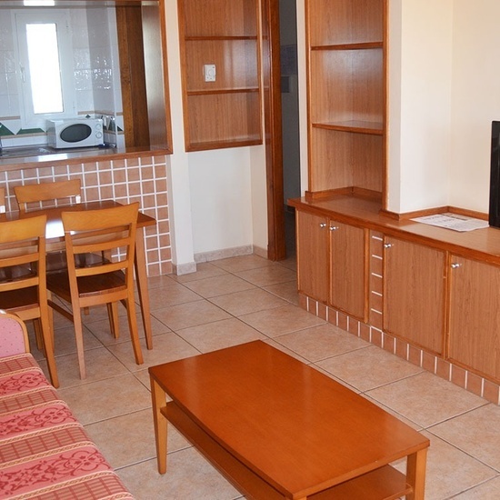 Apartamentos y Estudio