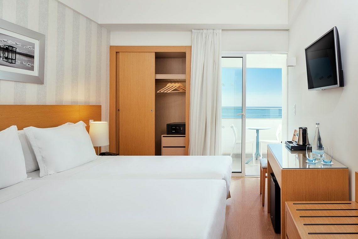 Dom Jose Beach Hotel