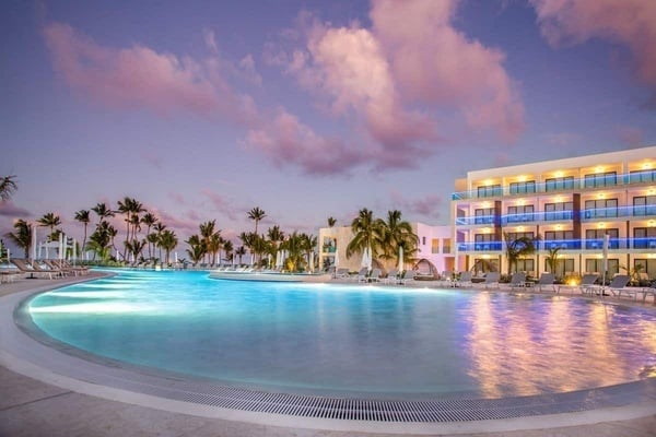 Serenade Punta Cana *****  Beach & Spa Resort 