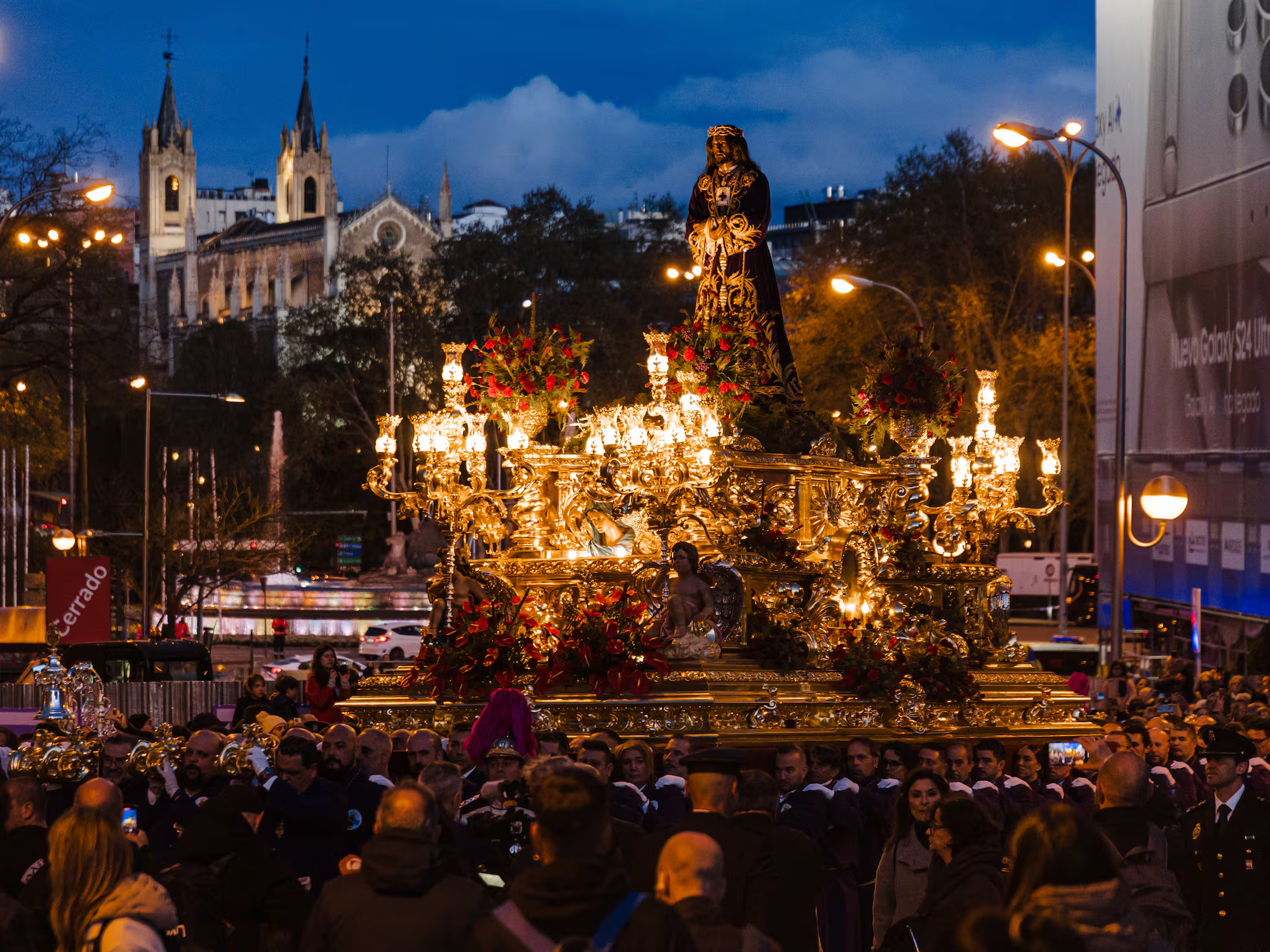 Procesión en la Plaza Mayor