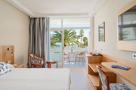 VIK hotel San Antonio | Web Oficial | Lanzarote, Islas Canarias | VIK Hotels