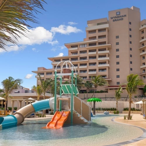 Kids Club Area
