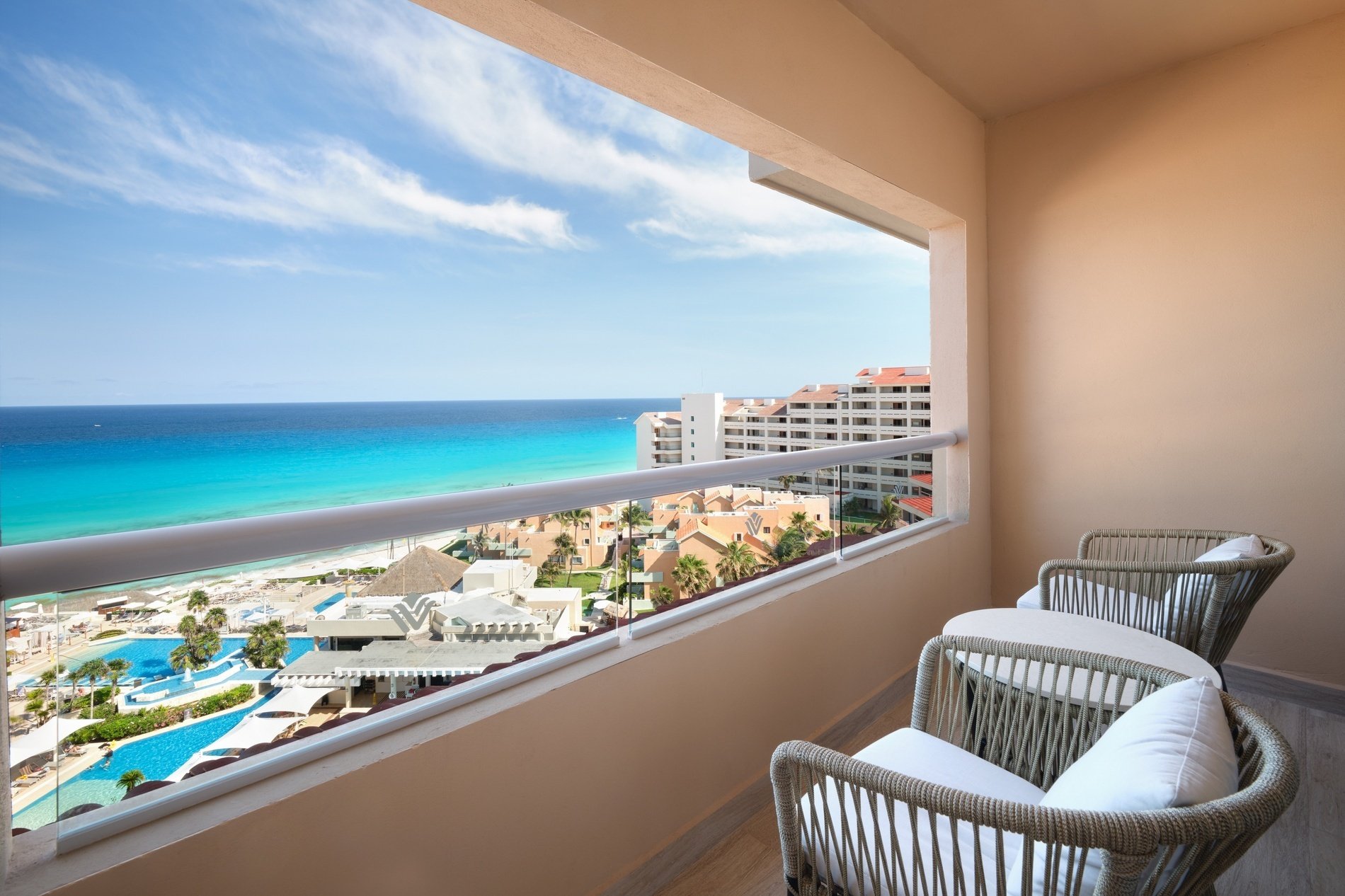 Wyndham Grand Cancún All Inclusive Resort & Villas