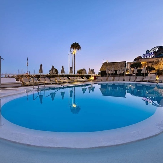 XQ Vistamar Apartments