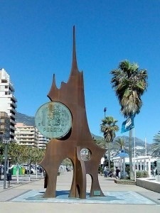 Monument to the Peseta