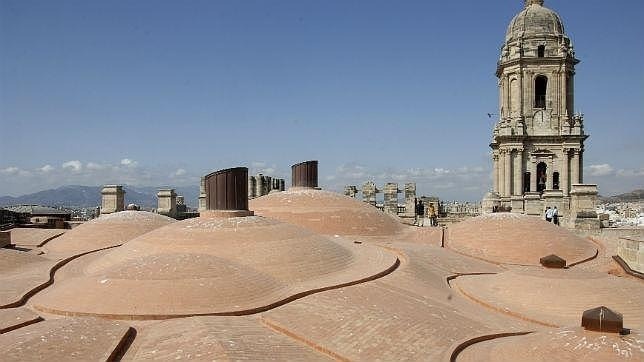 Visit the roof top of Malaga Cathedral