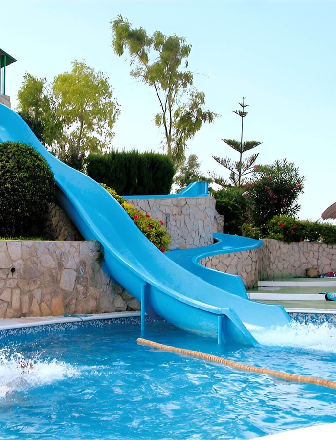 a waiter is serving a woman at a table with a sign that says al